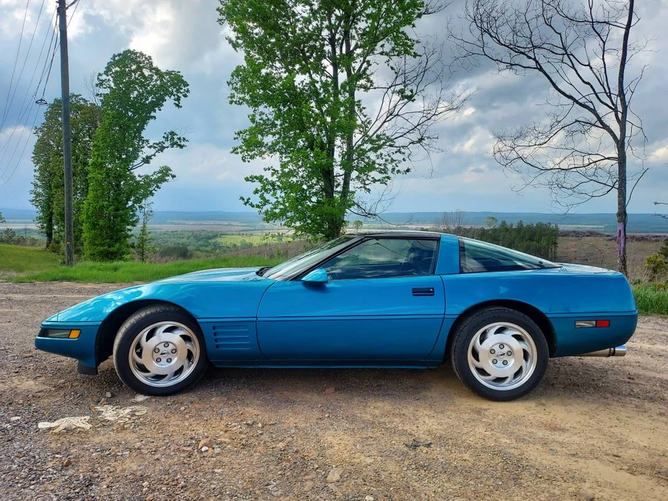 1993 Chevrolet Corvette C4 - Image 3 of 21
