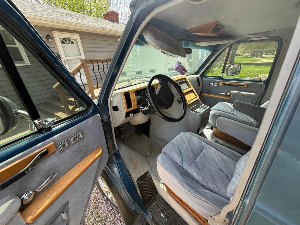 1993 Chevrolet G-Series Van - Image 5 of 20