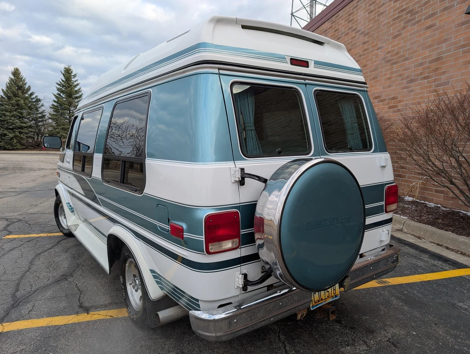1993 Chevrolet G-Series Van - Image 8 of 31