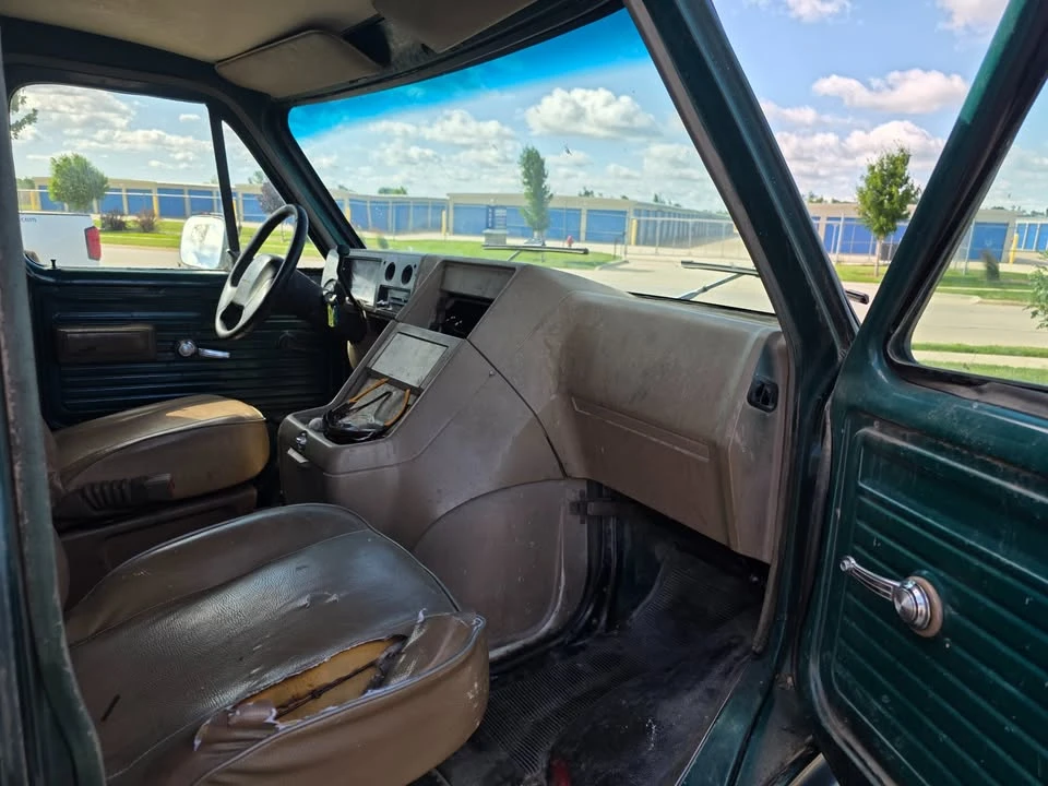 1993 Chevrolet G-Series Van - Image 5 of 12