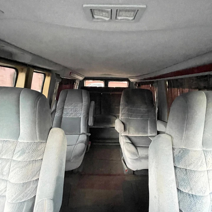 1993 Chevrolet G-Series Van - Image 10 of 21