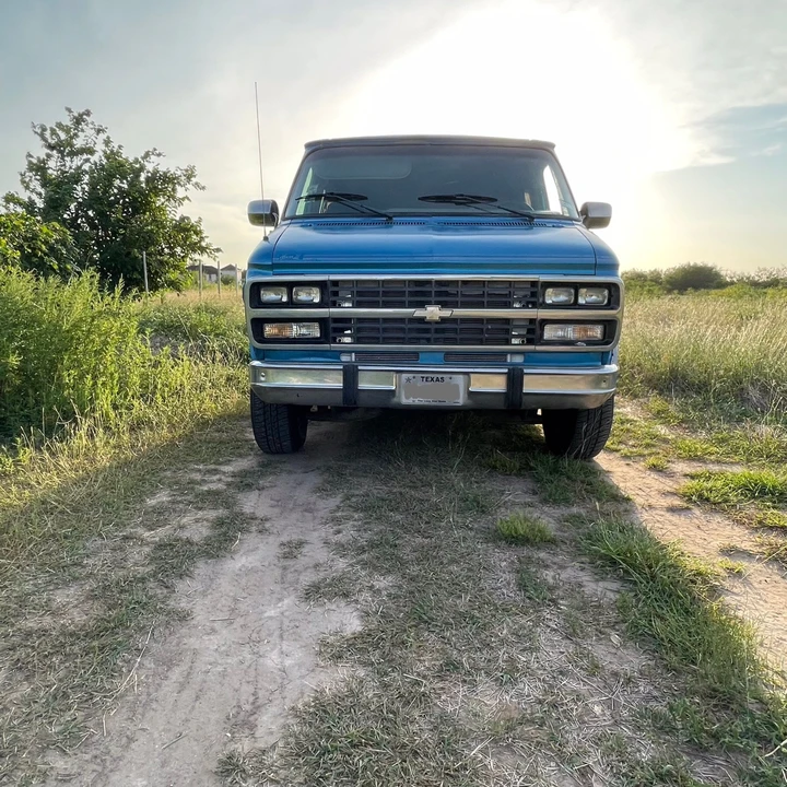 1993 Chevrolet G-Series Van - Image 5 of 21