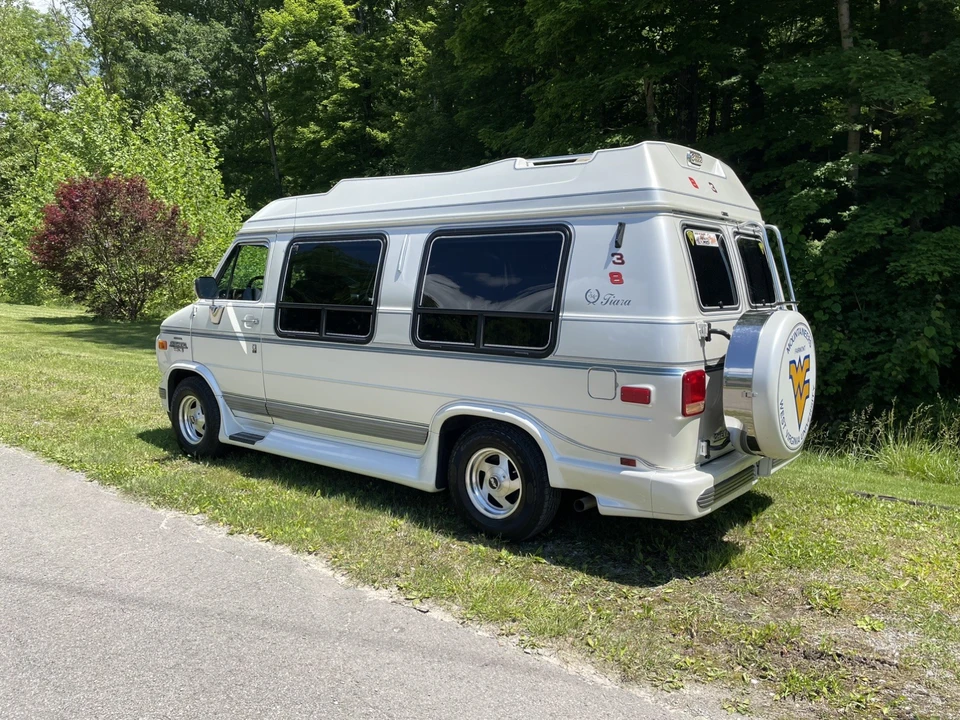1993 Chevrolet G-Series Van - Image 18 of 25