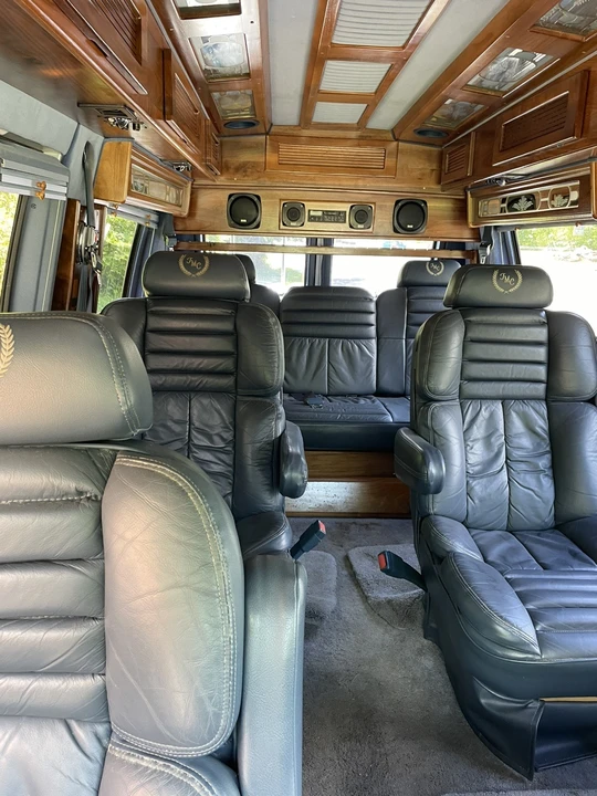 1993 Chevrolet G-Series Van - Image 2 of 25