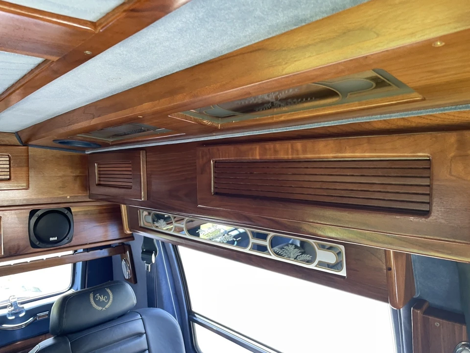 1993 Chevrolet G-Series Van - Image 5 of 25