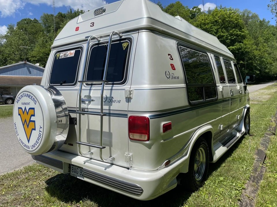 1993 Chevrolet G-Series Van - Image 13 of 25