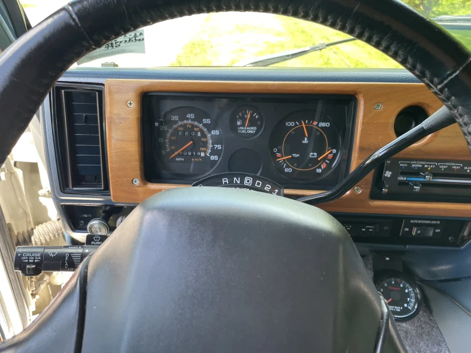 1993 Chevrolet G-Series Van - Image 15 of 25