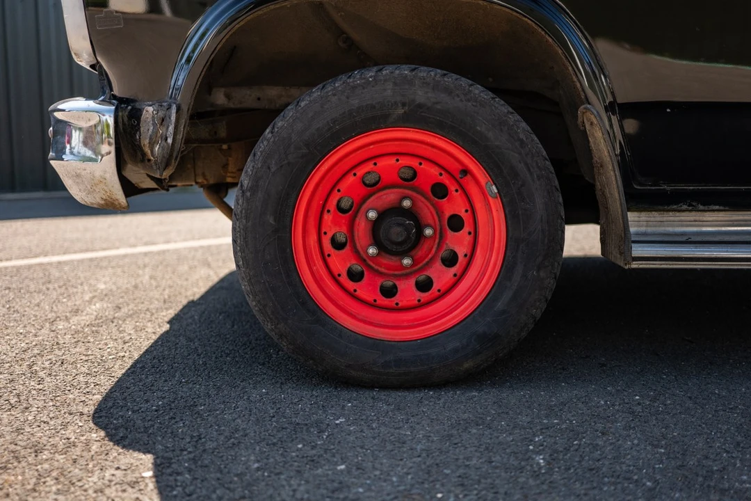 1993 Chevrolet G-Series Van - Image 23 of 30