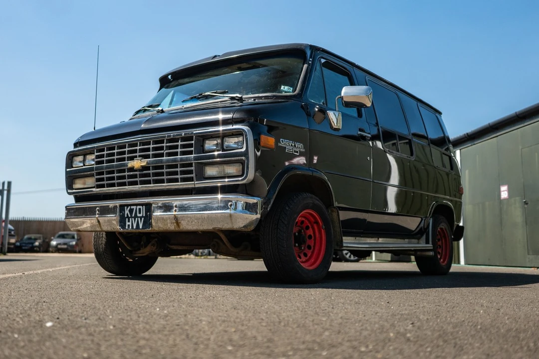 1993 Chevrolet G-Series Van - Image 3 of 30
