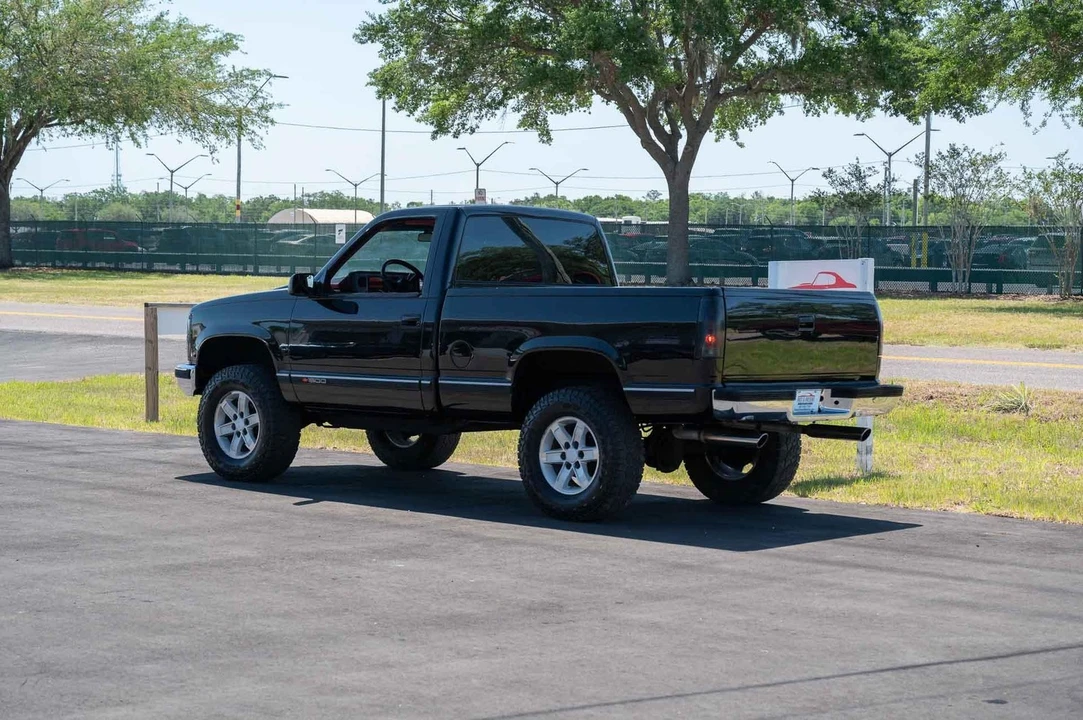 1993 Chevrolet C/K 4th Gen - Image 18 of 21