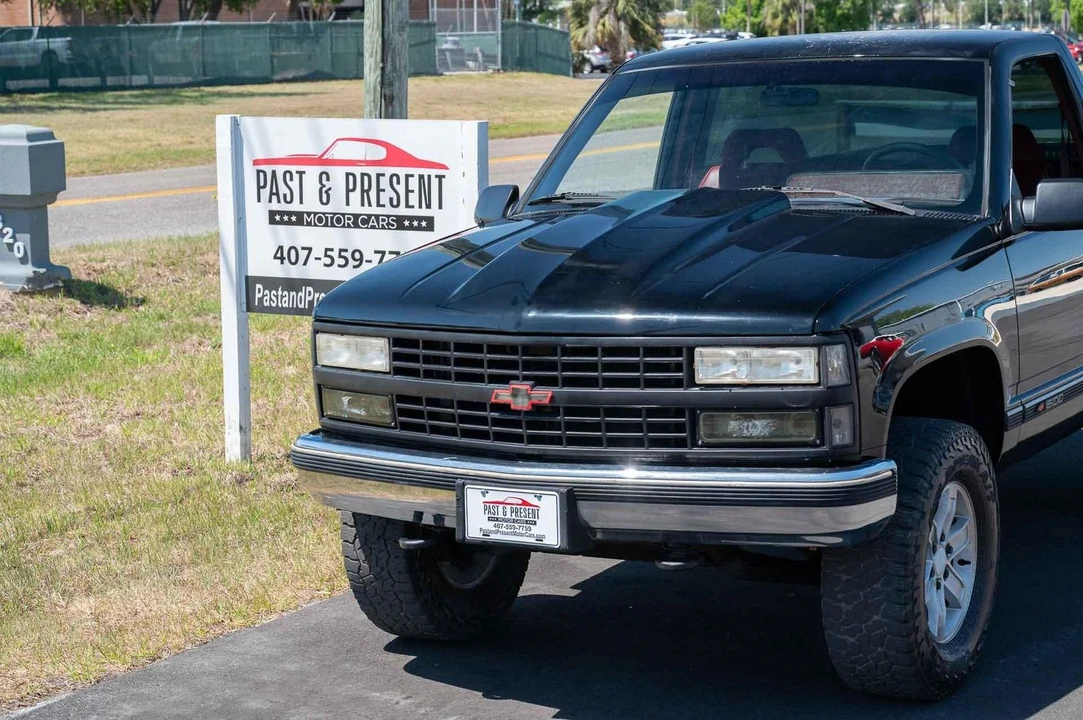 1993 Chevrolet C/K - Image 23 of 31