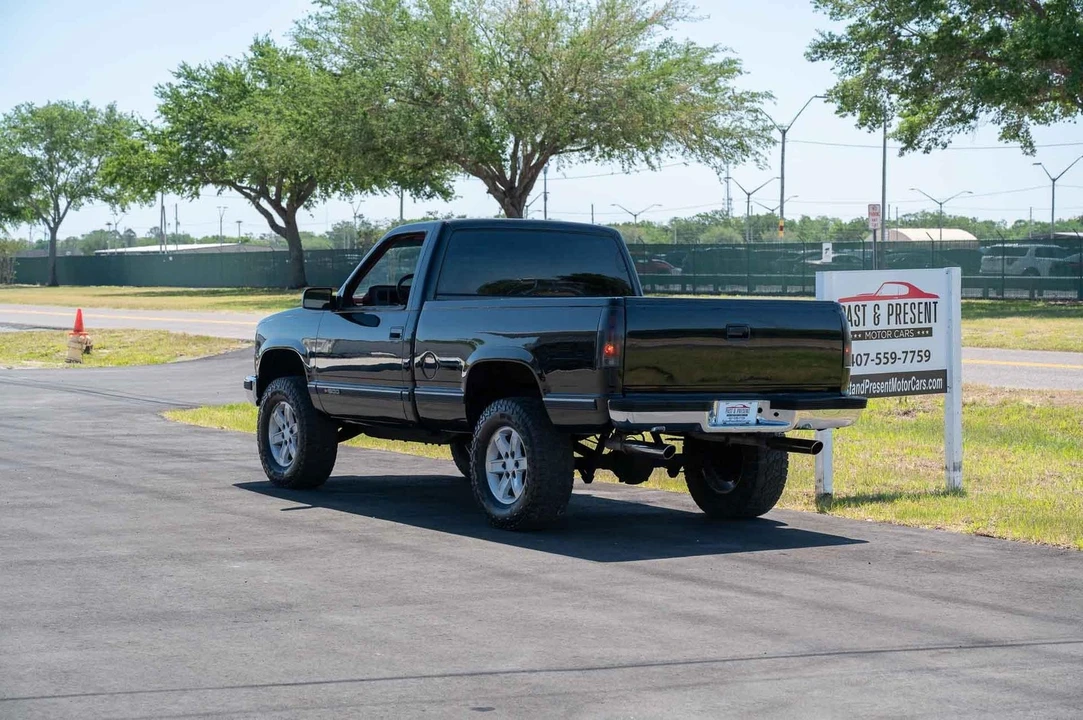 1993 Chevrolet C/K 4th Gen - Image 5 of 21
