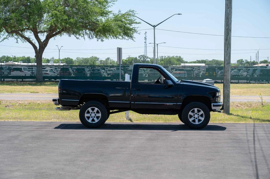 1993 Chevrolet C/K - Image 31 of 31
