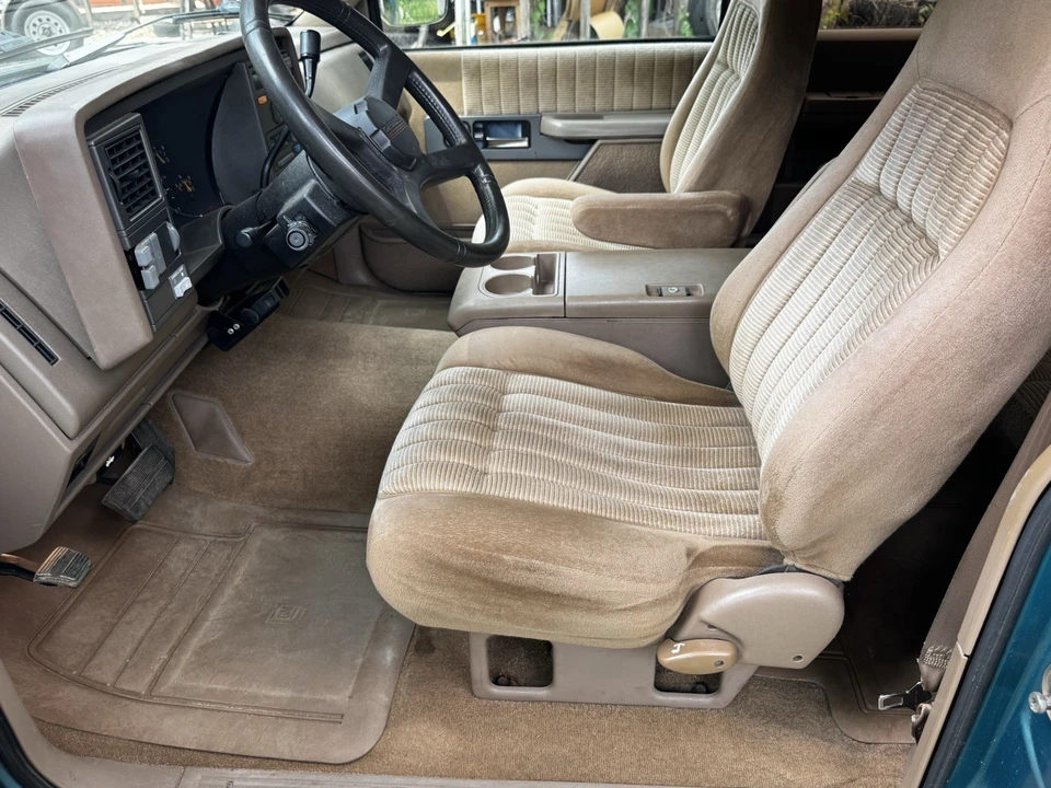 1993 Chevrolet C/K 4th Gen - Image 17 of 24