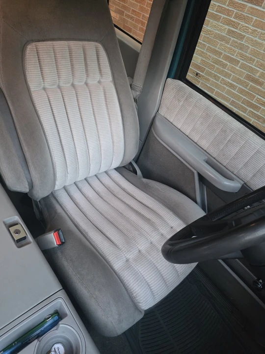 1993 Chevrolet C/K 4th Gen - Image 4 of 11