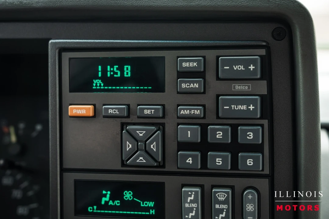 1993 Chevrolet C/K 4th Gen - Image 22 of 31