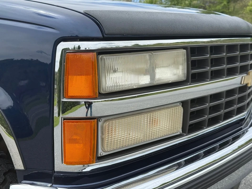1993 Chevrolet C/K 4th Gen - Image 23 of 31