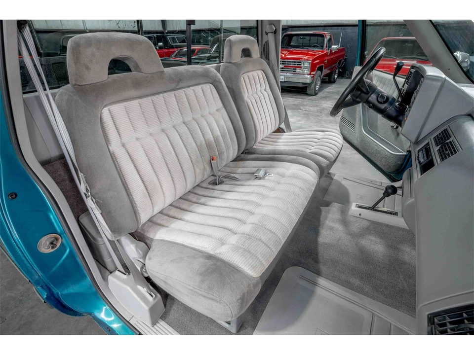 1993 Chevrolet C/K 4th Gen - Image 16 of 21