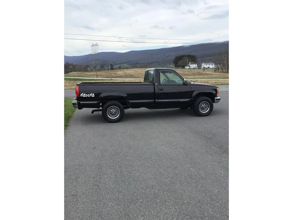 1993 Chevrolet C/K 4th Gen - Image 4 of 18