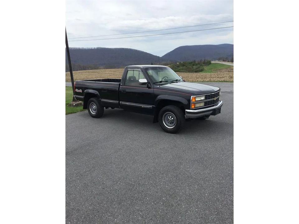 1993 Chevrolet C/K 4th Gen - Image 3 of 18