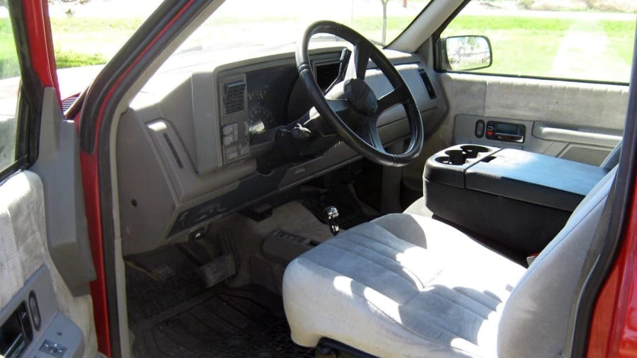 1993 Chevrolet K5 Blazer 3rd Gen - Image 5 of 12