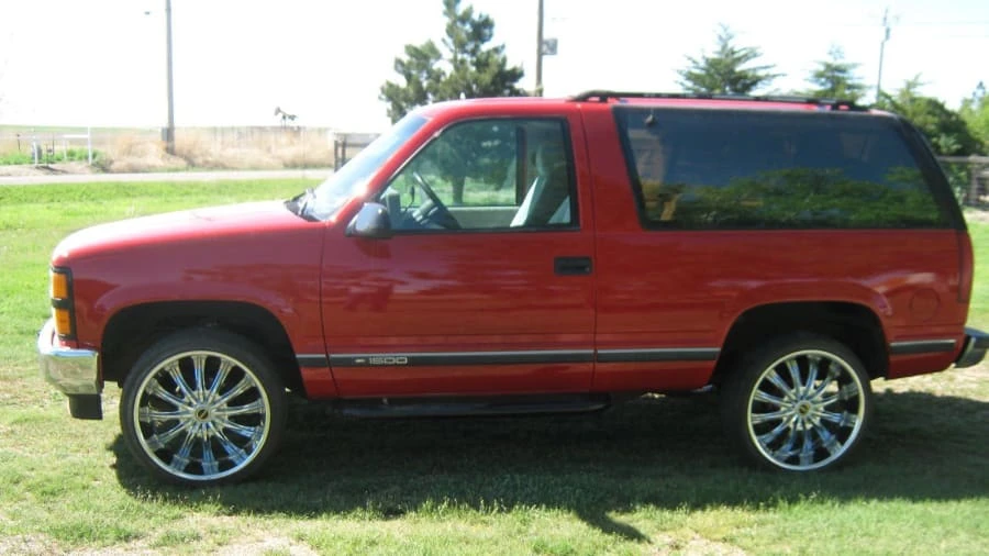 1993 Chevrolet K5 Blazer 3rd Gen - Image 11 of 12