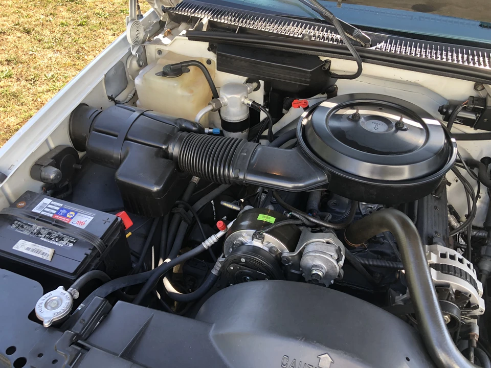 1993 Chevrolet K5 Blazer 3rd Gen - Image 5 of 15