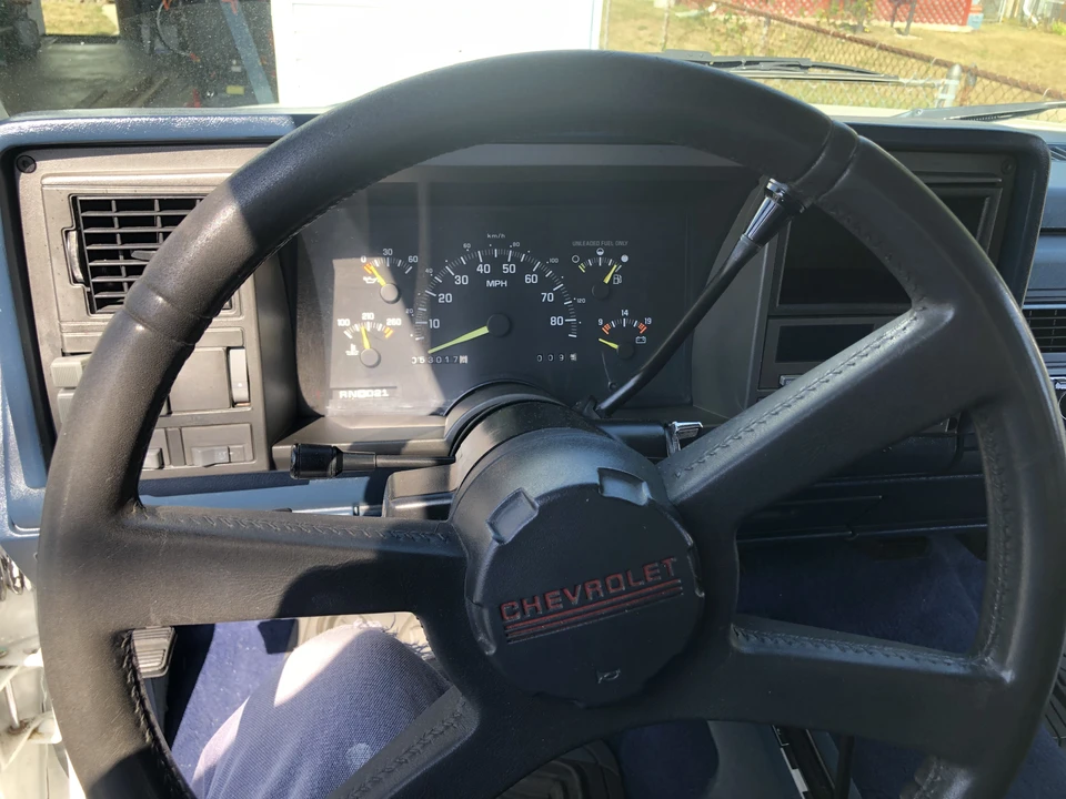 1993 Chevrolet K5 Blazer 3rd Gen - Image 11 of 15