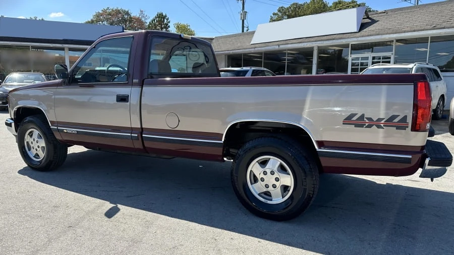 1993 Chevrolet C/K 4th Gen - Image 5 of 10