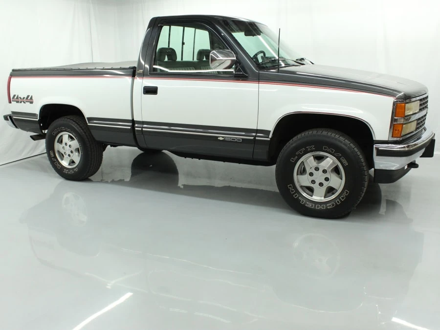 1993 Chevrolet C/K 4th Gen - Image 2 of 12