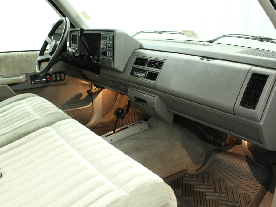 1993 Chevrolet C/K 4th Gen - Image 6 of 12