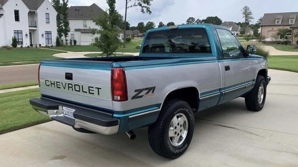 1993 Chevrolet C/K 4th Gen - Image 3 of 19