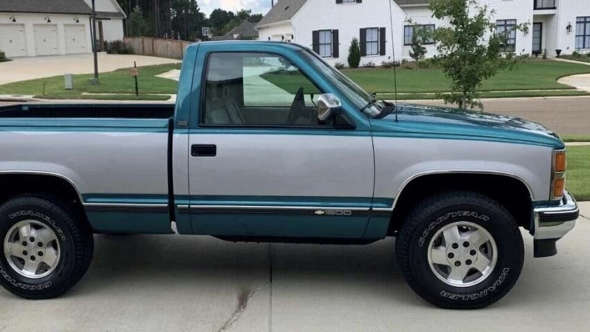 1993 Chevrolet C/K 4th Gen - Image 18 of 19