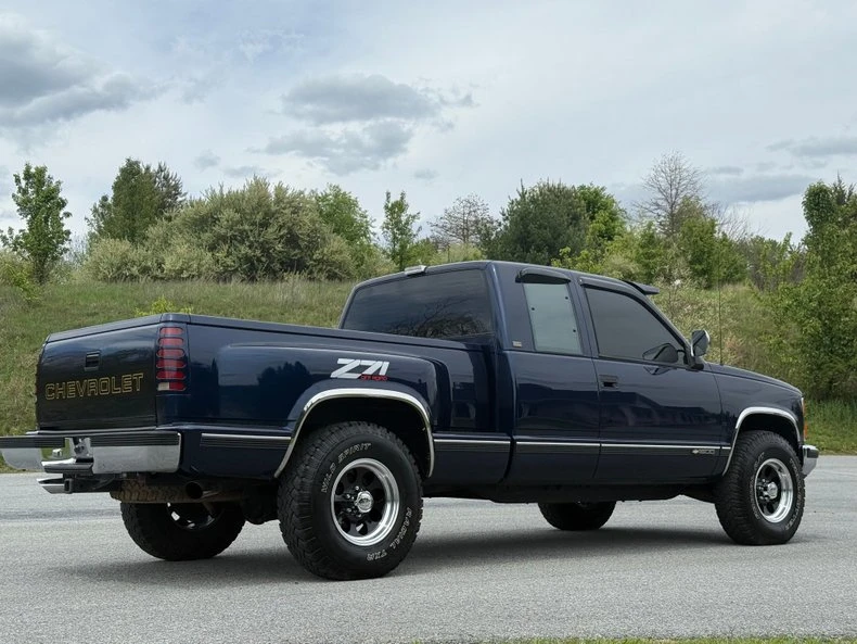 1993 Chevrolet C/K 4th Gen - Image 8 of 31