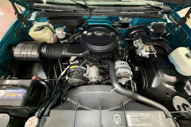 1993 Chevrolet C/K 4th Gen - Image 6 of 7