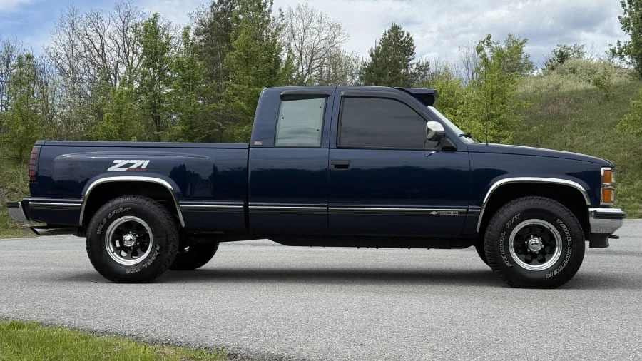 1993 Chevrolet C/K 4th Gen - Image 2 of 16