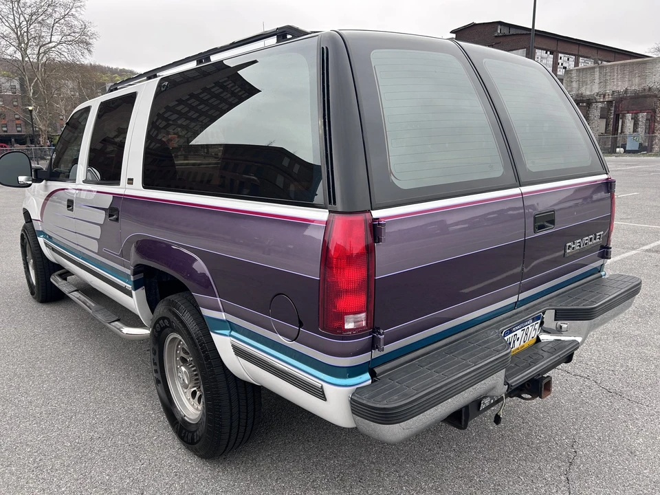 1993 Chevrolet Suburban 8th Gen - Image 25 of 31