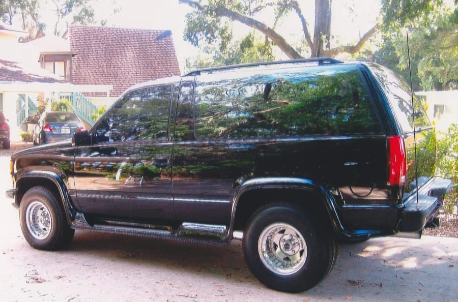 1993 Chevrolet K5 Blazer 3rd Gen - Image 2 of 12