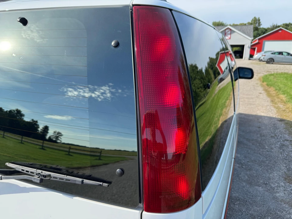 1993 Chevrolet Lumina - Image 15 of 31