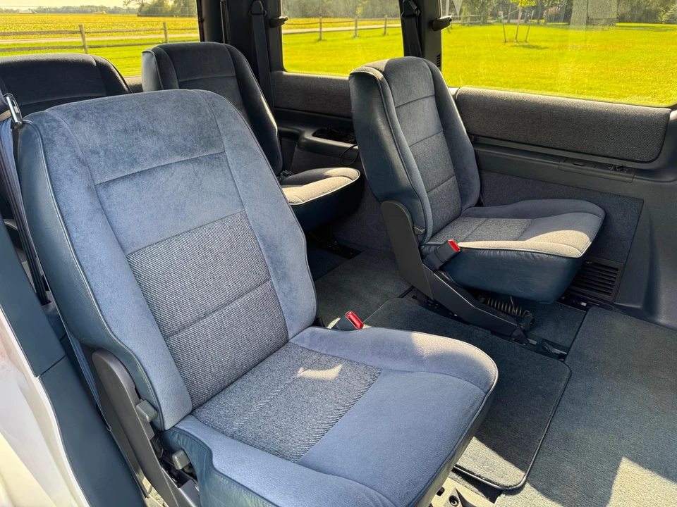 1993 Chevrolet Lumina - Image 27 of 31