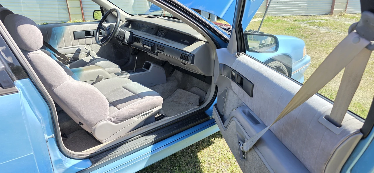 1993 Chevrolet Lumina - Image 5 of 13