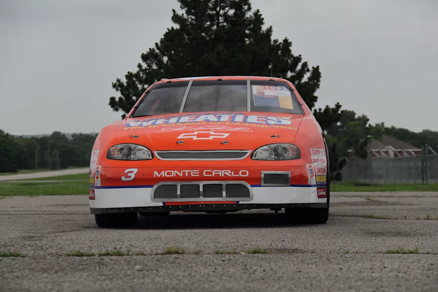 1993 Chevrolet Monte Carlo - Image 16 of 29