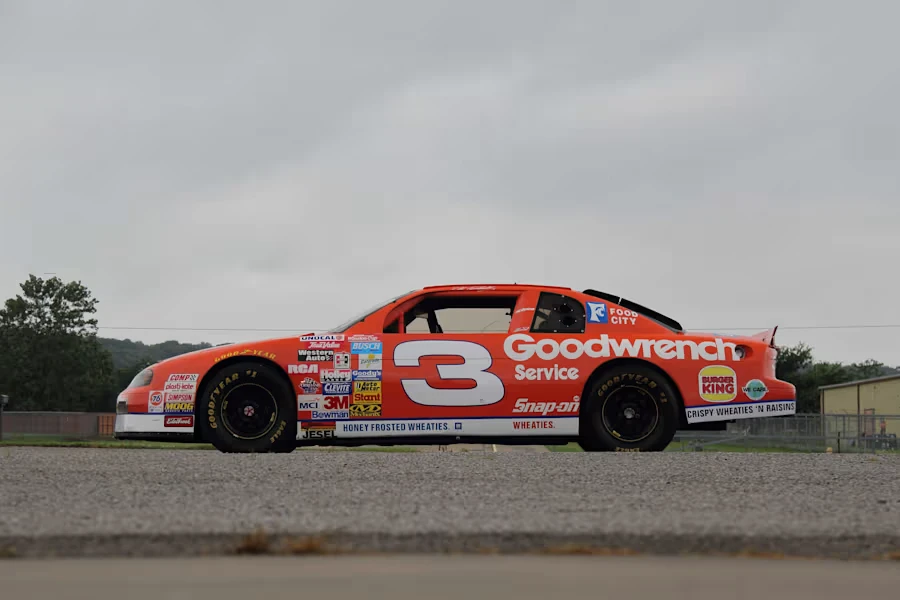 1993 Chevrolet Monte Carlo - Image 11 of 29