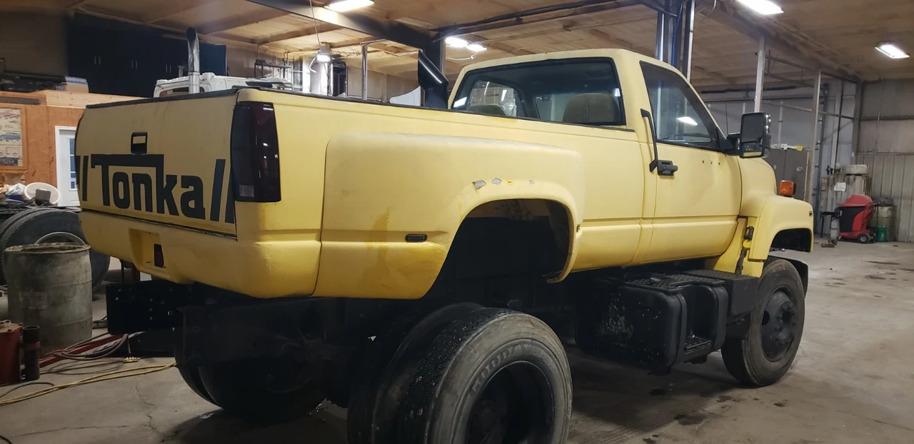 1993 Chevrolet Kodiak - Image 10 of 21