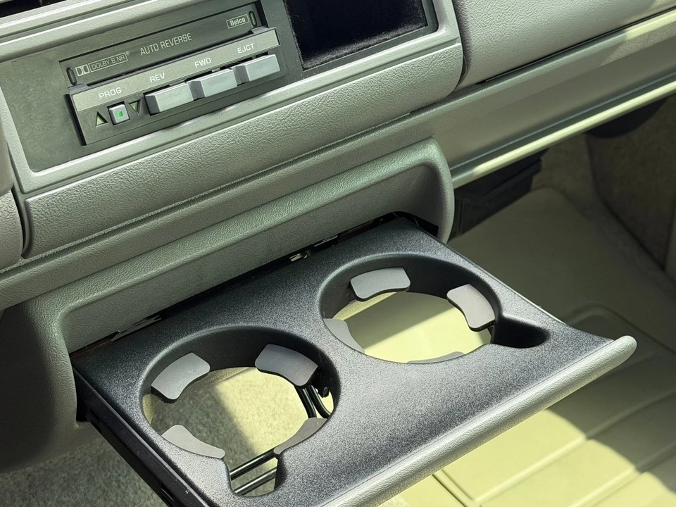 1993 Chevrolet C/K 4th Gen - Image 19 of 31
