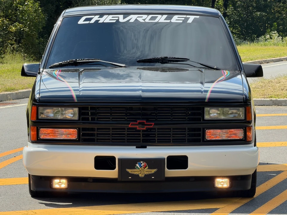 1993 Chevrolet C/K 4th Gen - Image 3 of 31