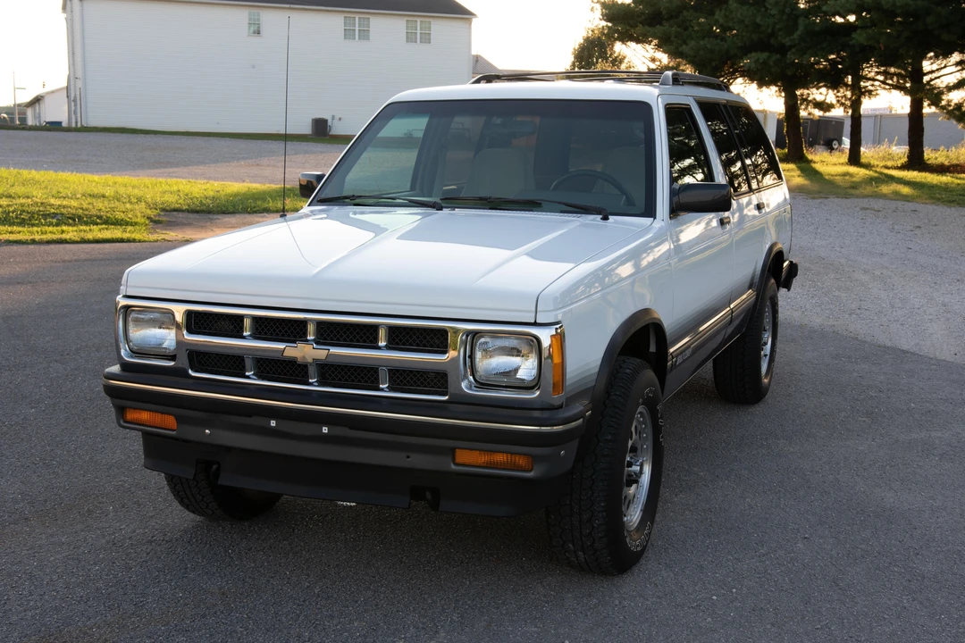 1993 Chevrolet S-10 Blazer 1st Gen - Image 7 of 31