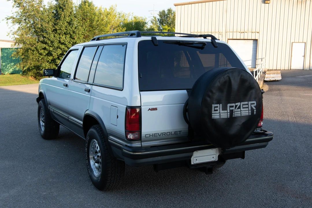 1993 Chevrolet S-10 Blazer 1st Gen - Image 13 of 31