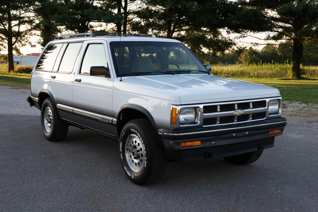 1993 Chevrolet S-10 Blazer 1st Gen - Image 17 of 31