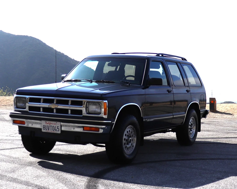 1993 Chevrolet S-10 Blazer 1st Gen - Image 3 of 31